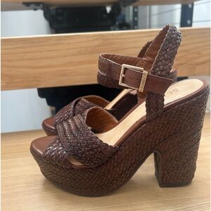 schutz Shoes platform sandals Leather Brown size 7.5
